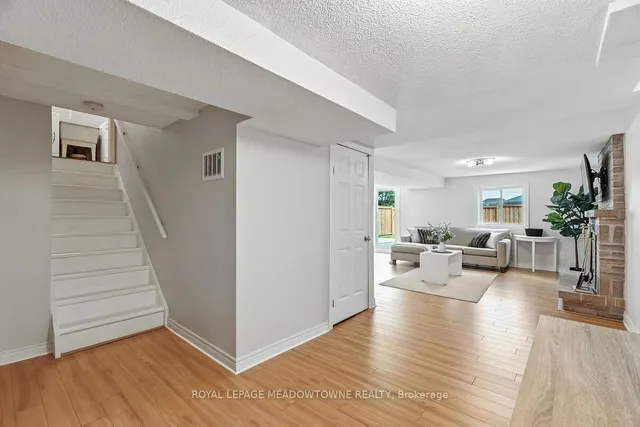 Additional image 30 of 3 Lyton Cres