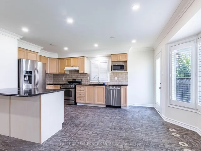 房产图片 4 - 汤普森路656号