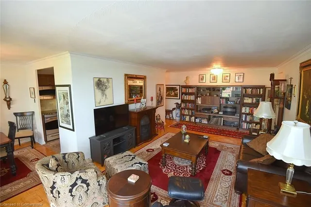 Additional image 8 of 75 Duke St Unit 410