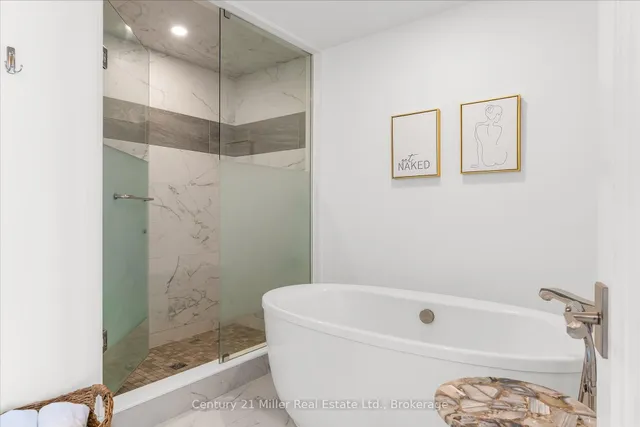 Additional image 18 of 2060 Lakeshore Dr Unit 1605