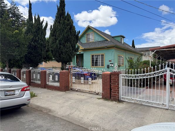 1757 S New England St, Los Angeles, CA 90006
