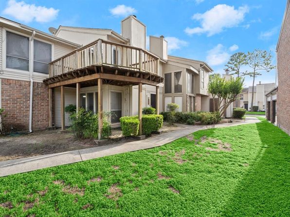 7736 Challie Ln, Houston, TX 77088