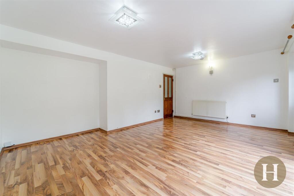 Additional image 6 of Balcaskie Close, Edgbaston, Birmingham, B15