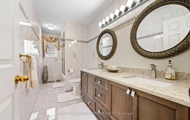 Additional image 35 of 36 Shadywood Rd