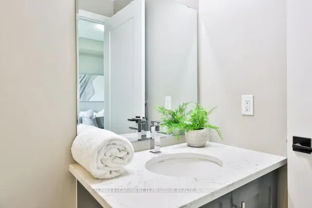 Additional image 25 of 128 GROVEWOOD COMMON Unit 509