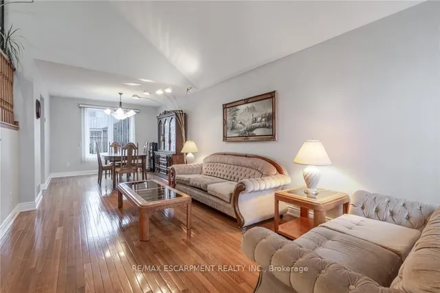 Additional image 13 of 42 Hillgarden Dr