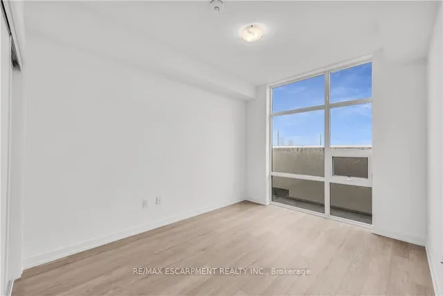 Additional image 17 of 10 MALLARD Tr Unit 335