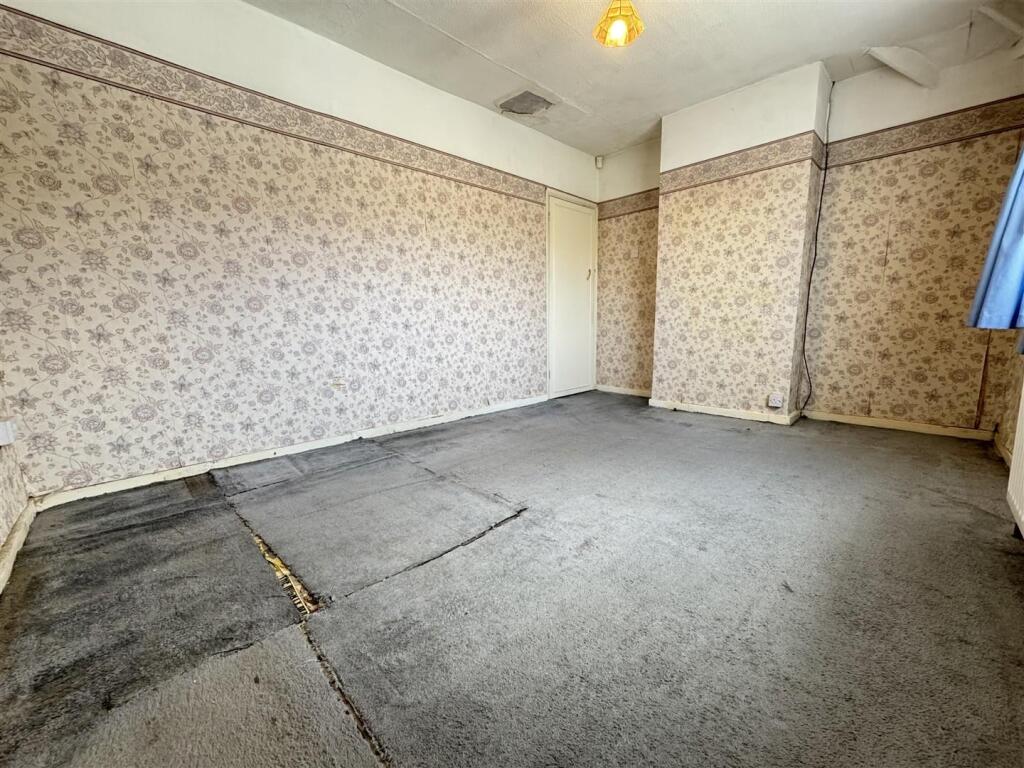 Additional image 18 of Gainsborough Crescent, Great Barr, Birmingham