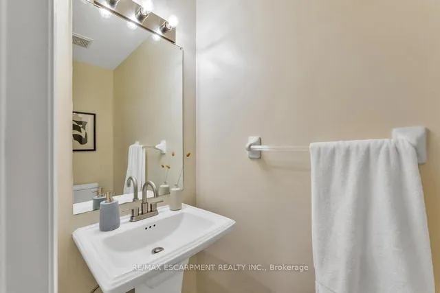 房产图片 25 - 35 Crossings Way