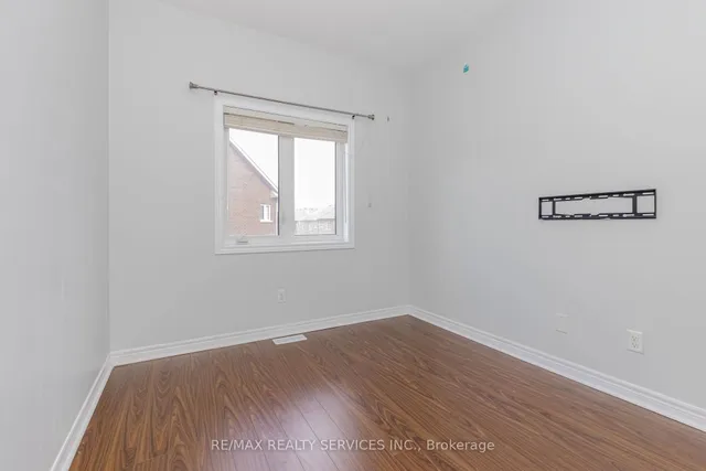 Additional image 37 of 17 Primo Rd