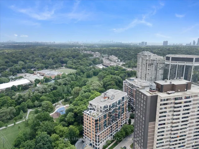 Additional image 35 of 1 Lomond Dr Unit 802