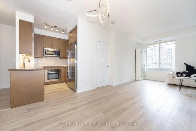 Additional image 25 of 35 Balmuto St Unit 1101