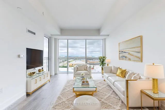 Additional image 8 of 1050 Main St Unit 1106