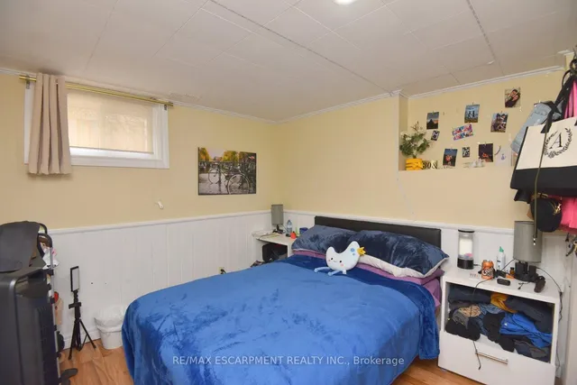 Additional image 31 of 73 Reno Ave