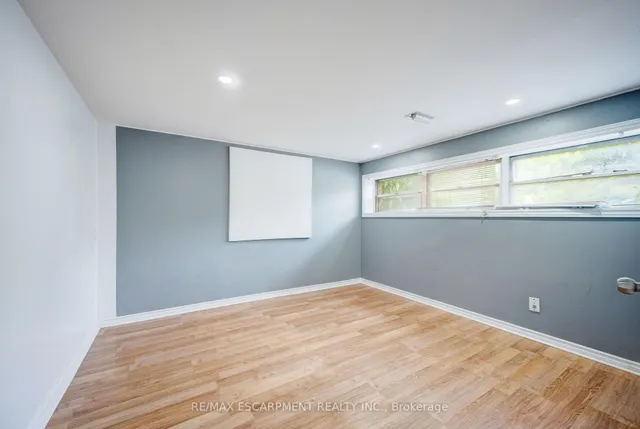 Additional image 33 of 61 Clarence St