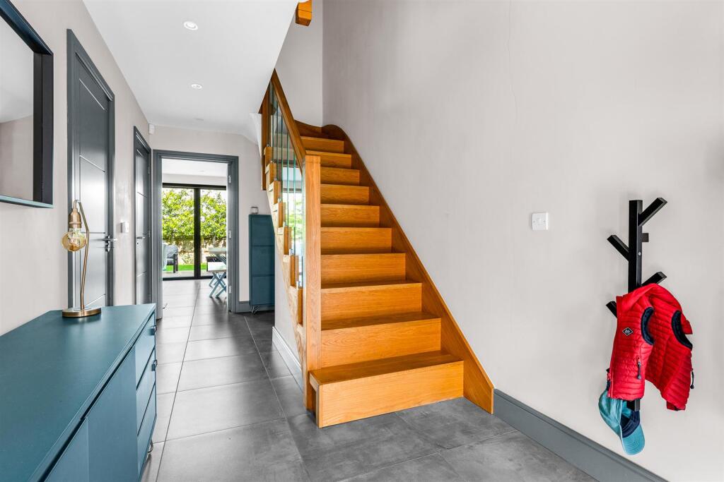 Additional image 24 of Groom Place, Welwyn Garden City