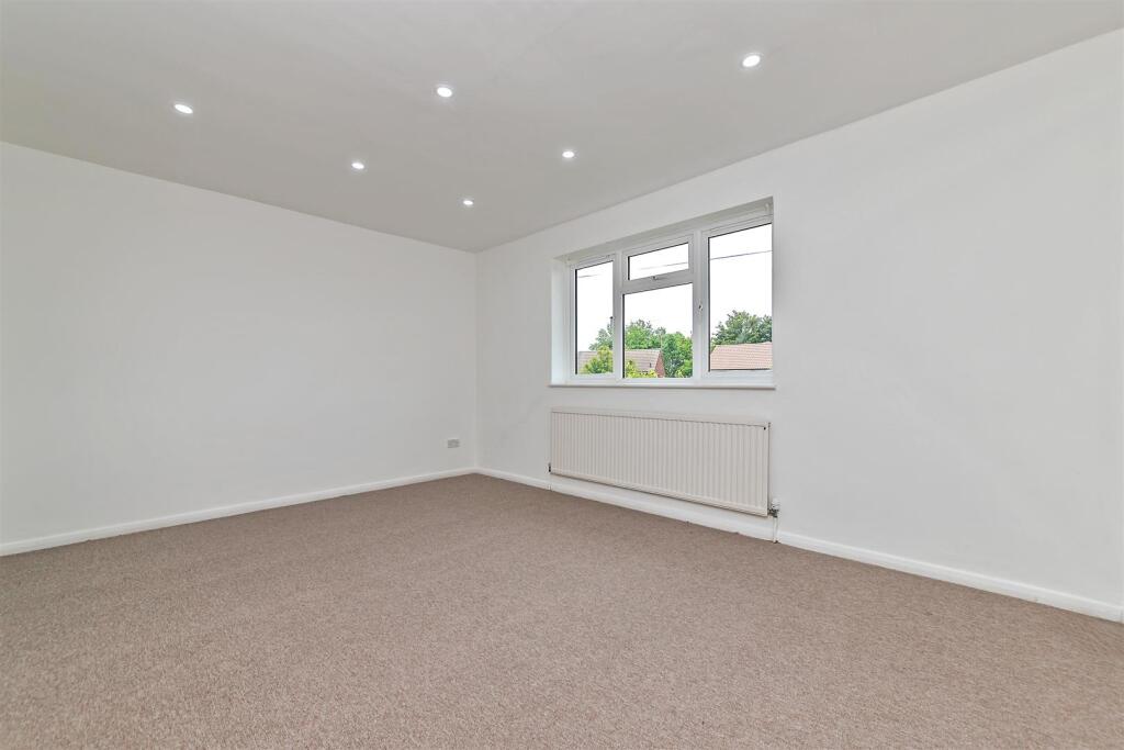 Additional image 8 of Flint Way, New Greens, St Albans, Hertfordshire