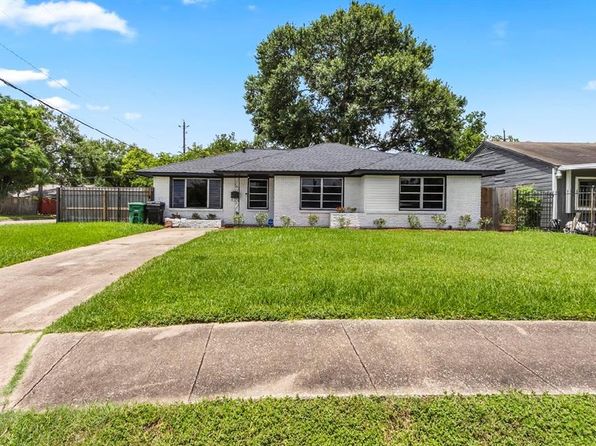4303 Dacca Dr, Houston, TX 77047