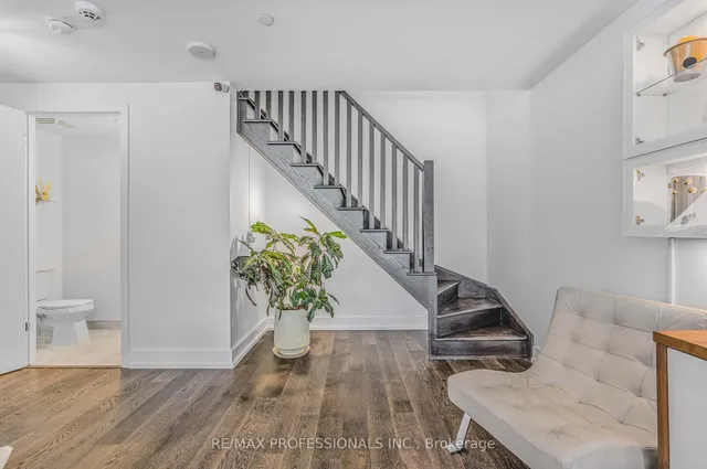 Additional image 26 of 2212 Lake Shore Blvd Unit Th04