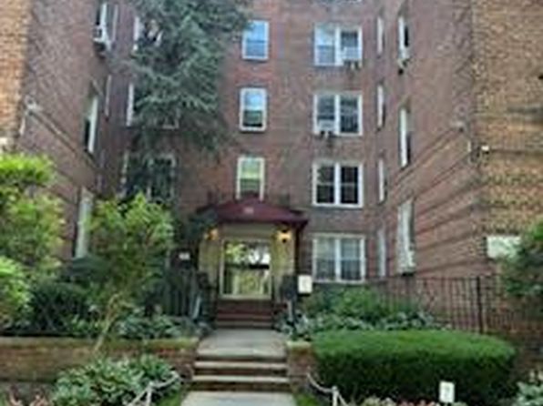 221 McDonald Ave Avenue #1G, Brooklyn, NY 11218