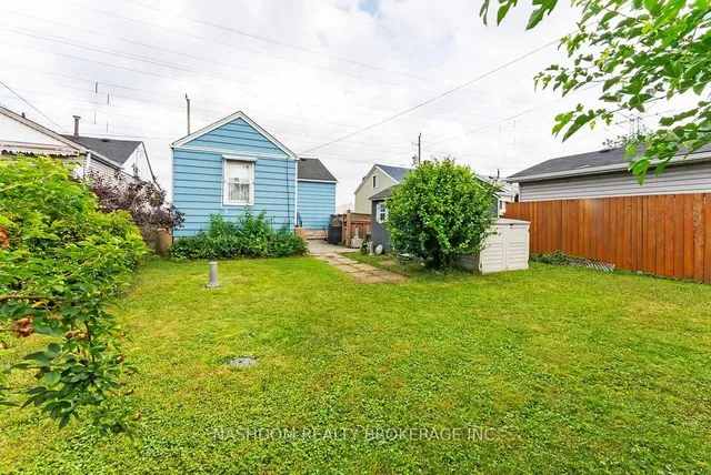 Additional image 19 of 367 Strathearne Ave