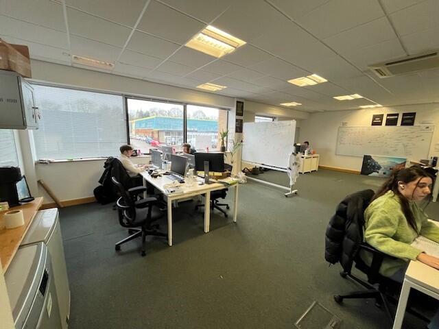 Additional image 5 of 4A Porters Wood, St. Albans, Hertfordshire, AL3 6PA