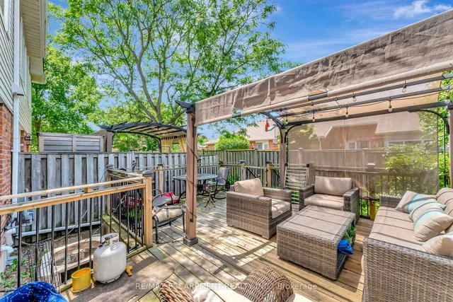 房产图片 28 - 20 Meadowlands Blvd 单元14