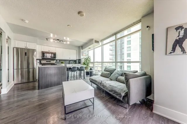 Additional image 18 of 215 Fort York Blvd Unit 1011