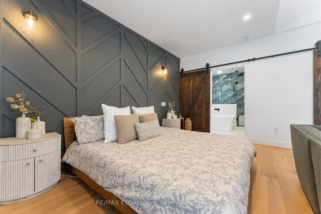 Additional image 22 of 671 Peele Blvd