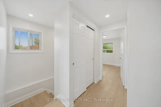 Additional image 11 of 7149 Delmonte Cres