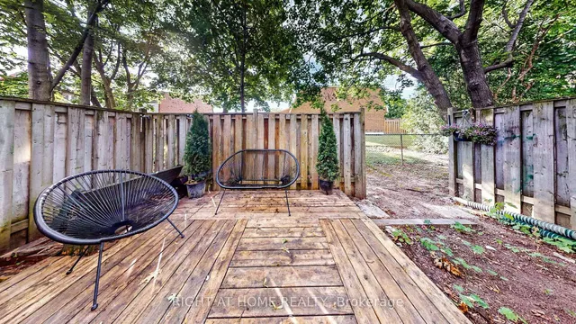 Additional image 42 of 1335 guelph line Rd Unit 10