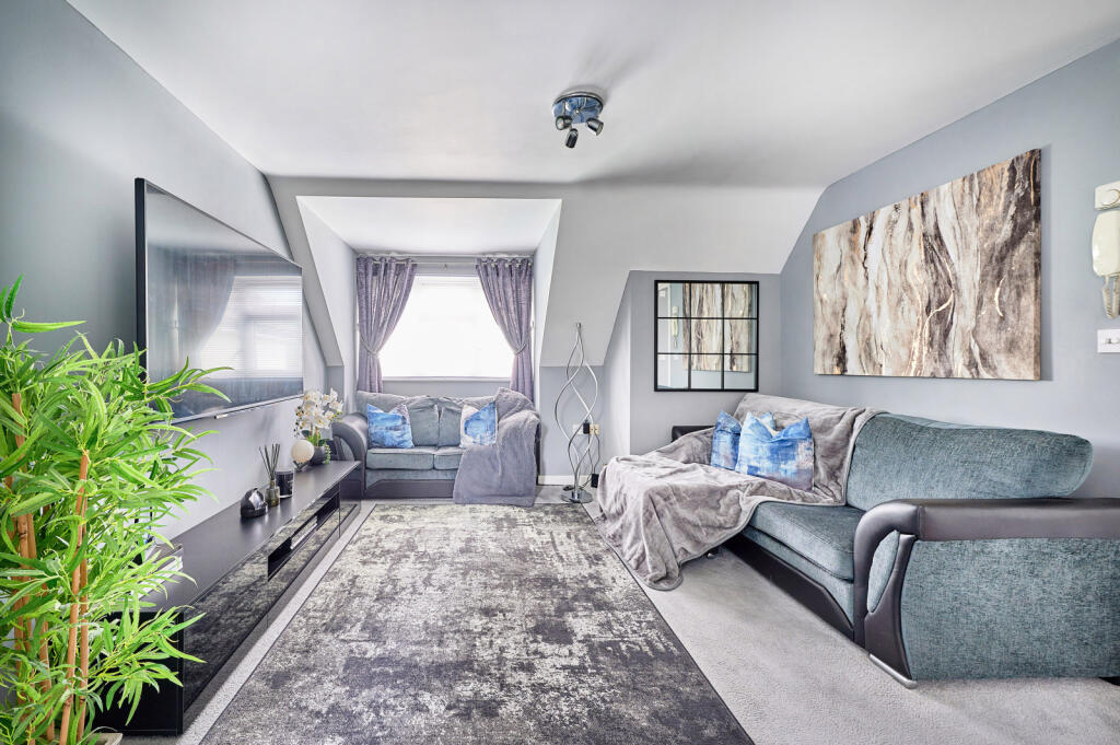 Additional image 3 of Cedar Court, St. Albans, Hertfordshire, AL4