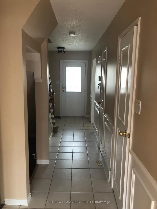 房产图片 11 - 加拿大安大略省伯灵顿市Upper Middle Rd 2254号6单元