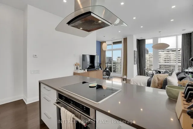 Additional image 5 of 83 Redpath Ave Unit PH2104