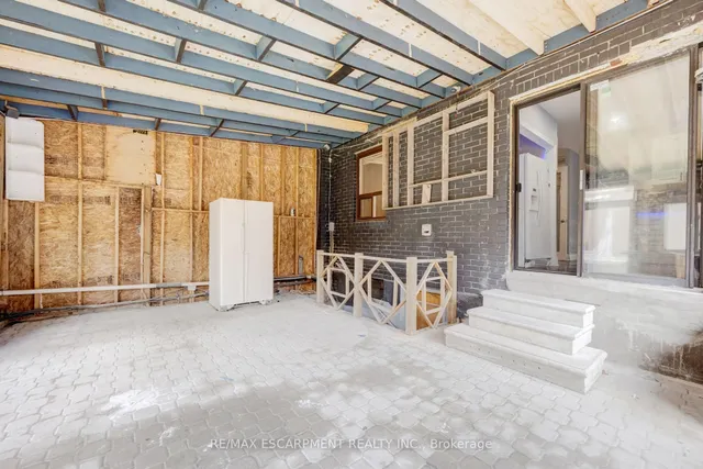 Additional image 47 of 61 Clarence St