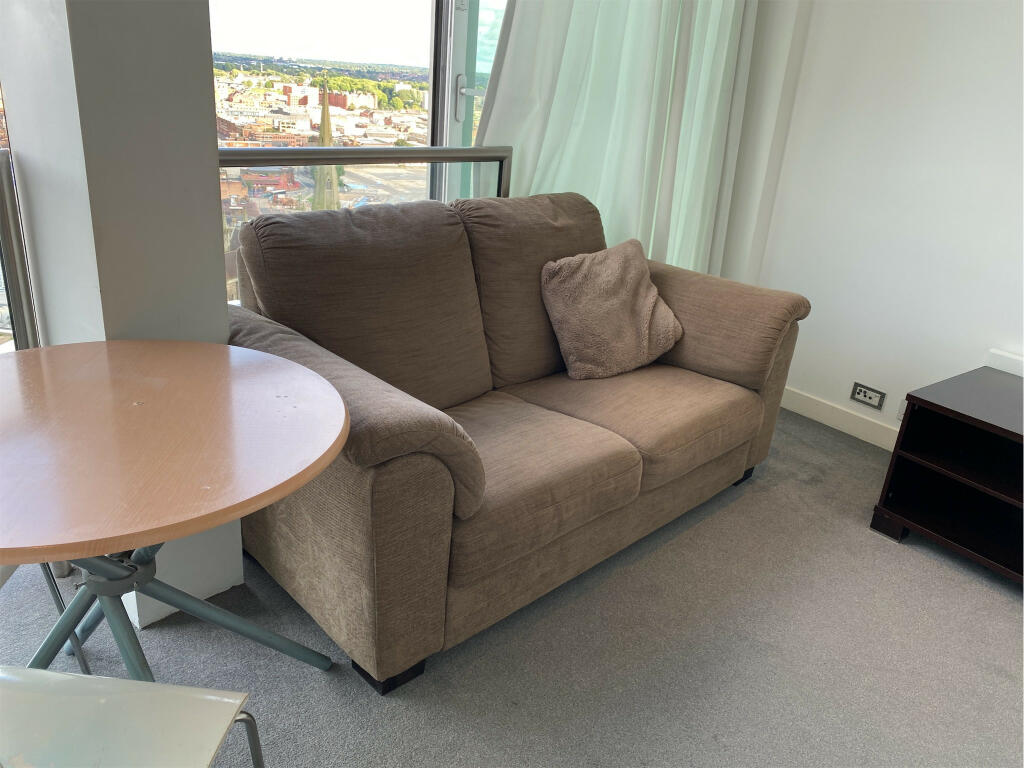 Additional image 9 of Studio For Rent - Rotunda