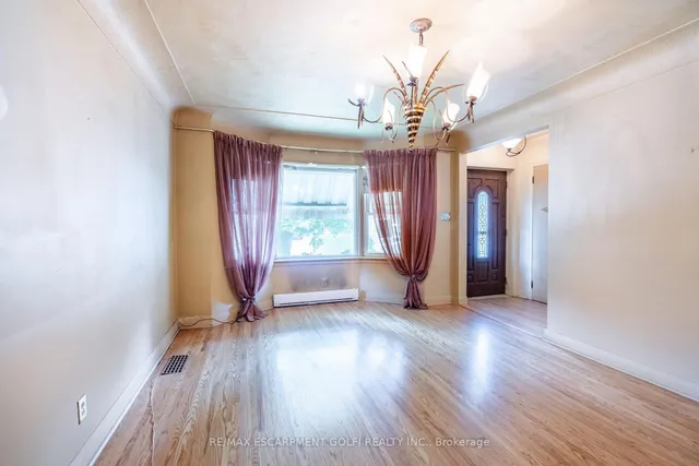 Additional image 10 of 26 MARTIN Rd