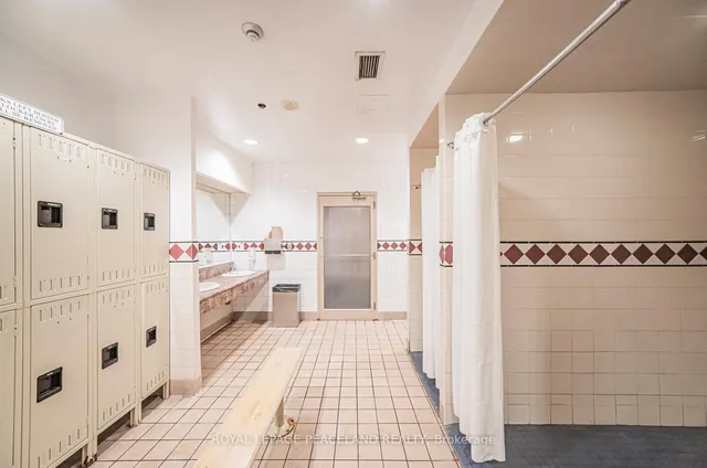 房产图片 29 - 多伦多李中心道1号 1905单元