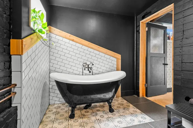 Additional image 6 of 227 Park St