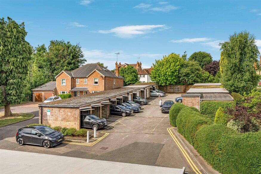 Additional image 16 of Church Green Row, Harpenden, AL5