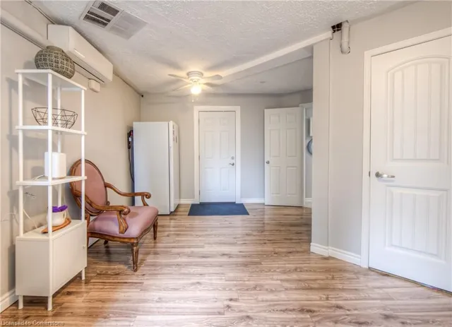 Additional image 8 of 60 Elmsdale Dr Unit 30