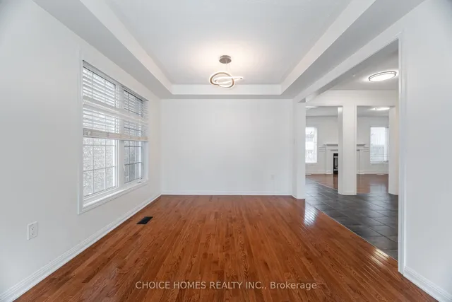 房产图片 10 - 319 麦克杜格尔交汇处