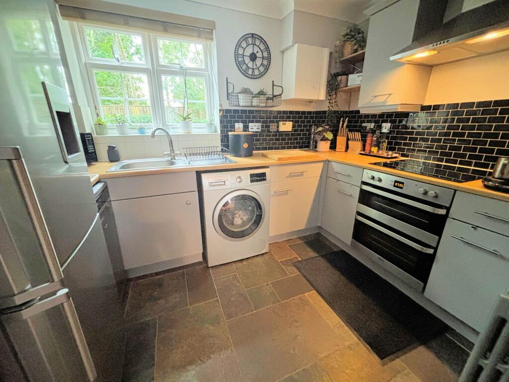 Additional image 3 of Lime Tree Court, Napsbury Park, AL2