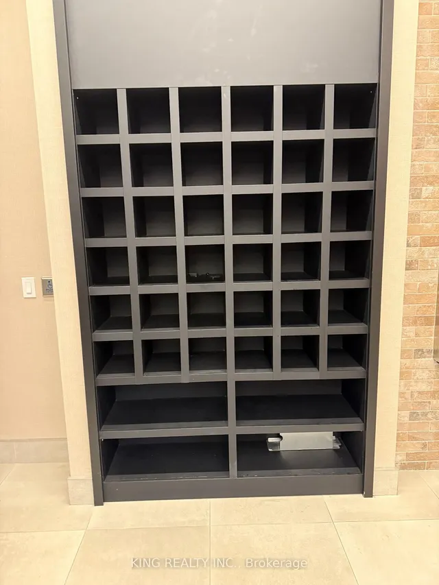 Additional image 27 of 212 King William St Unit 420