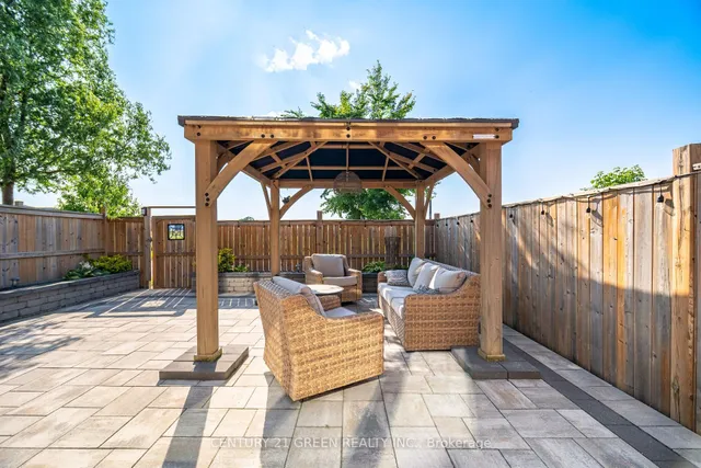 Additional image 37 of 67 Sherway St