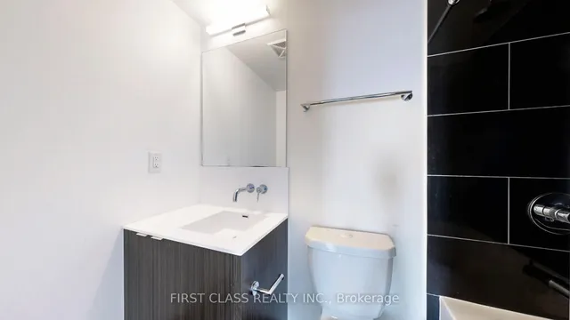 Additional image 19 of 100 Harbour St Unit 1210