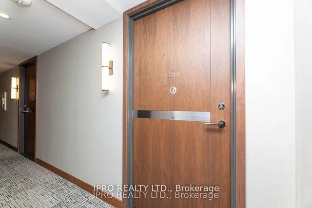 Additional image 7 of 19 Bathurst St Unit 2311