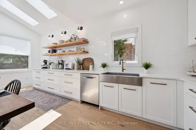 Additional image 15 of 135 Hawkswood Dr