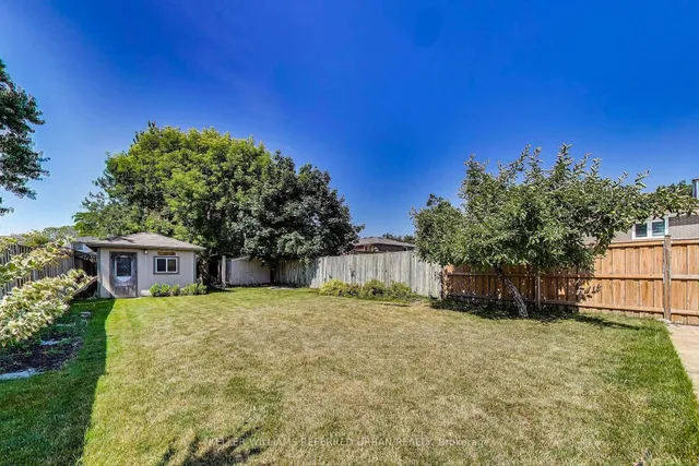 Additional image 36 of 116 Fallingdale Cres