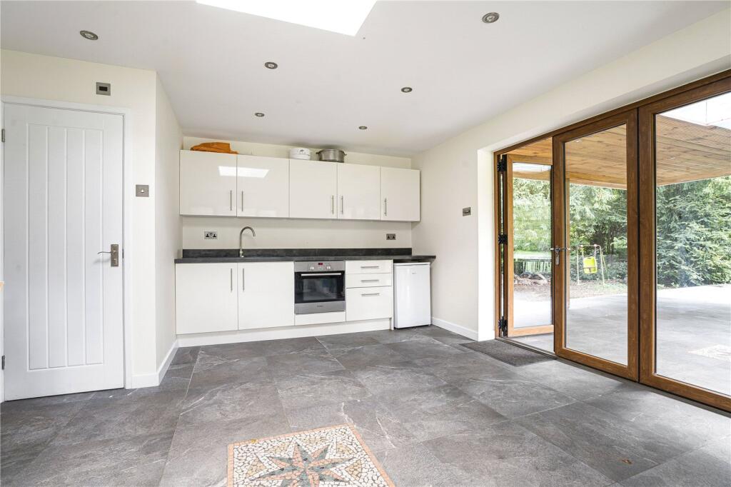Additional image 18 of Kentish Lane, Brookmans Park, Herts, AL9